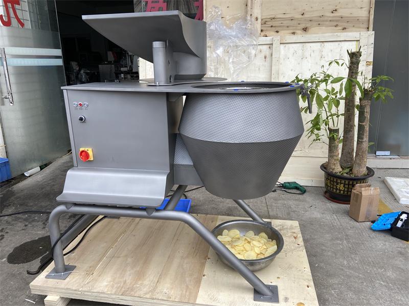 土豆切波纹薯片机与芋头切片机是同一台，可以一机多用的高产设备